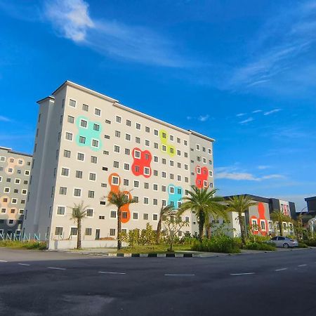Ifs Seri Iskandar By Glex Exterior photo
